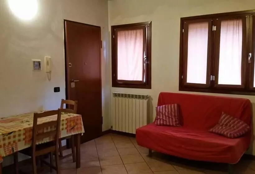 ペンション Casa Collecchio