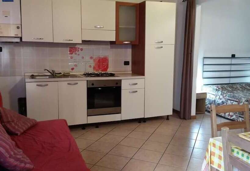 פנסיון Casa Collecchio