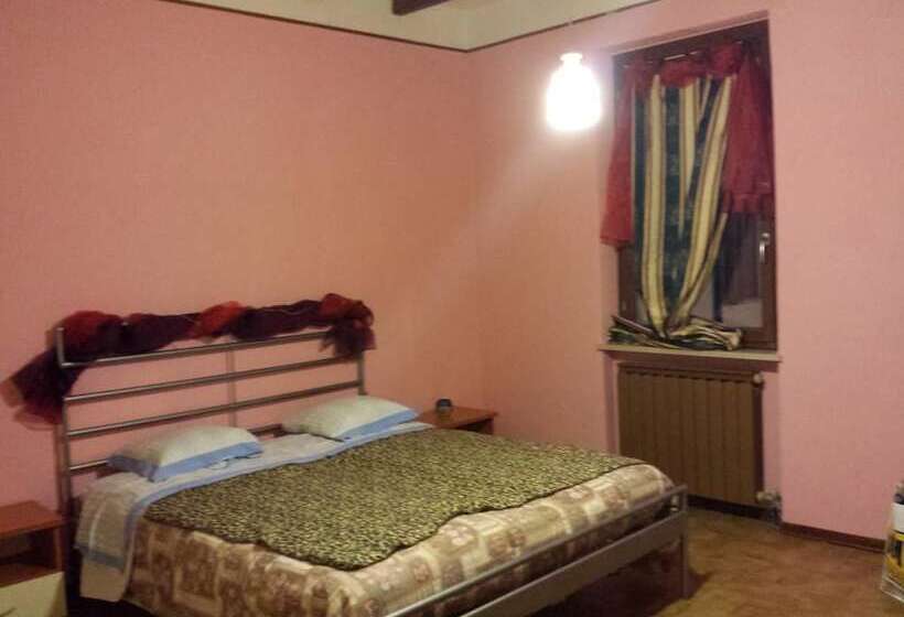 פנסיון Casa Collecchio