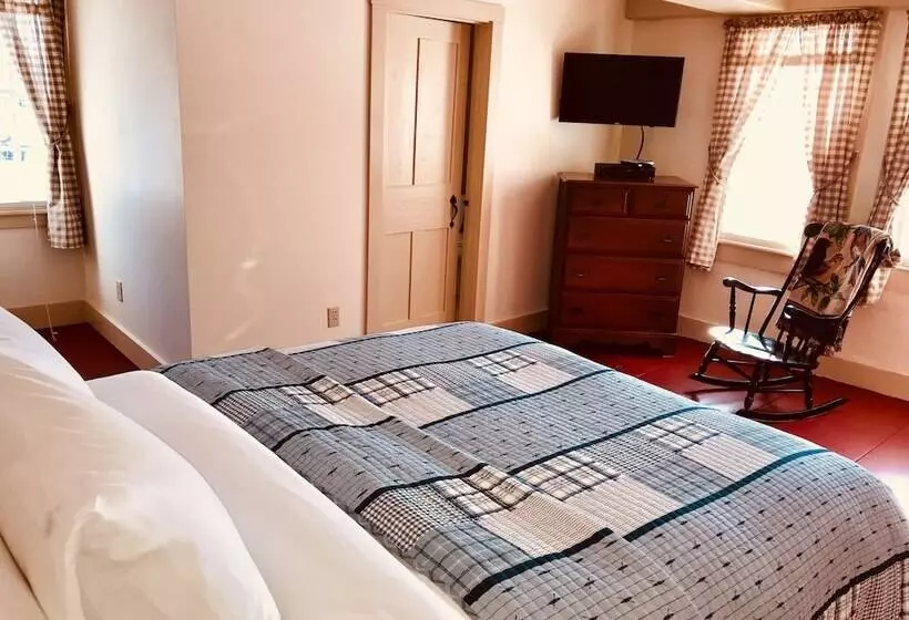 Majatalo Spring Hill Inn