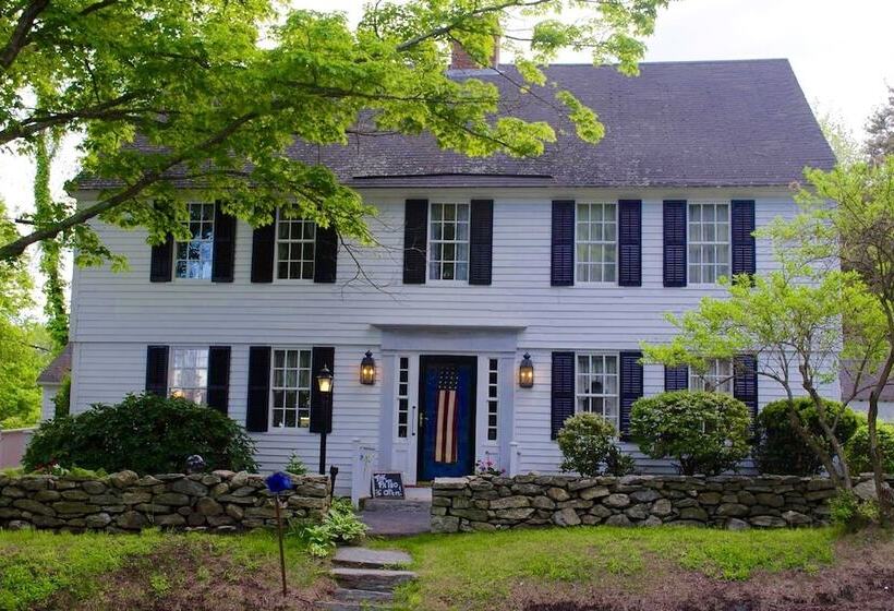 بنسيون Spring Hill Inn