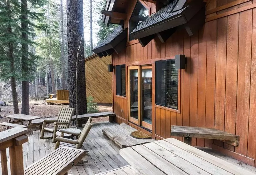 824 Beaver Pond
