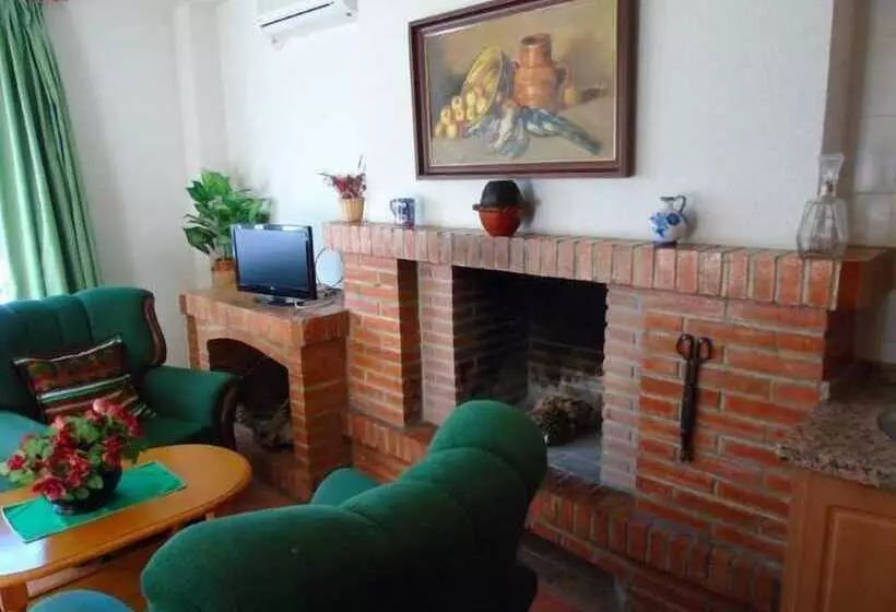 Apartamentos Turisticos Cumbres Verdes