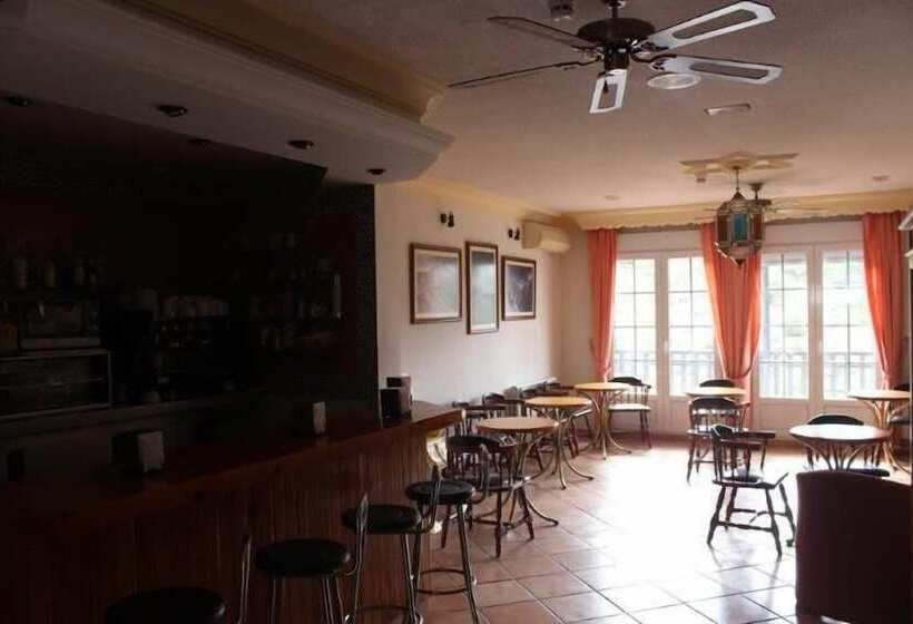 Apartamentos Turisticos Cumbres Verdes