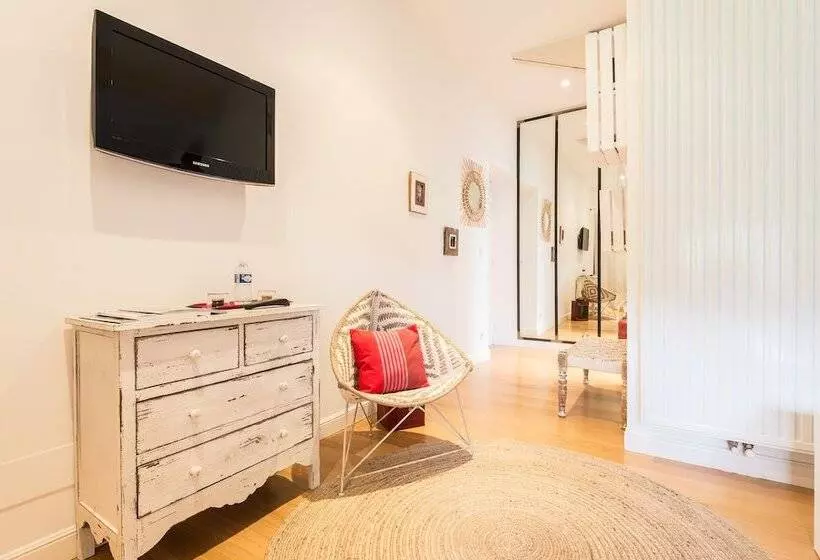 Aamiaismajoitus (B&B) Ferme Elhorga