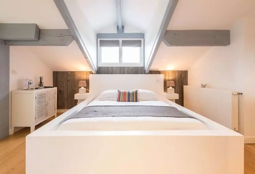 Aamiaismajoitus (B&B) Ferme Elhorga