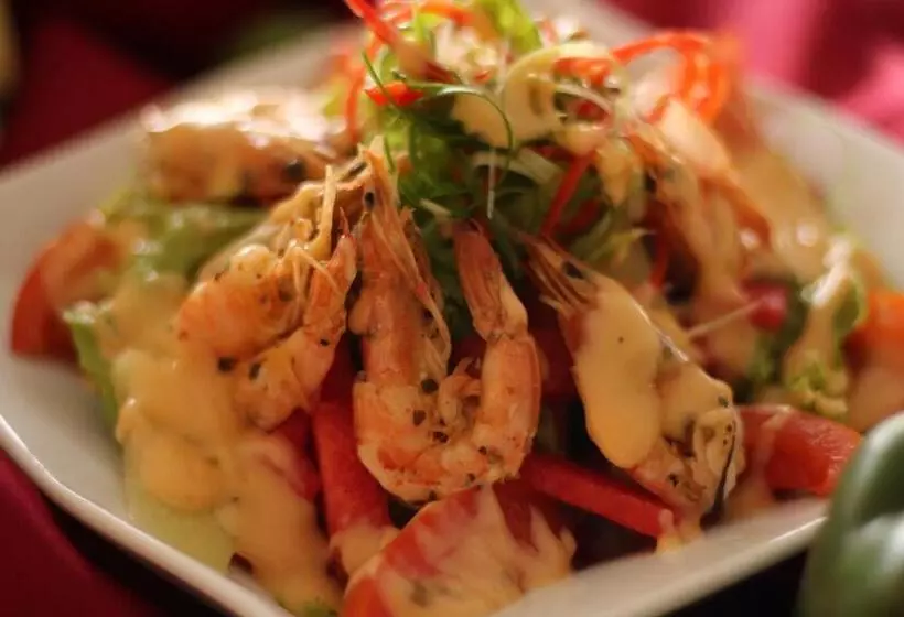 Front One Hotel Airport Solo