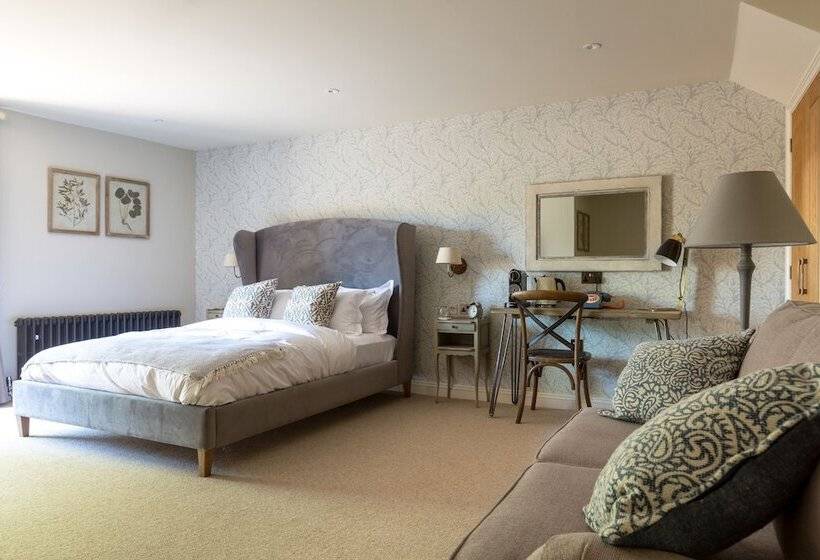 客栈  The Lion Wendlebury