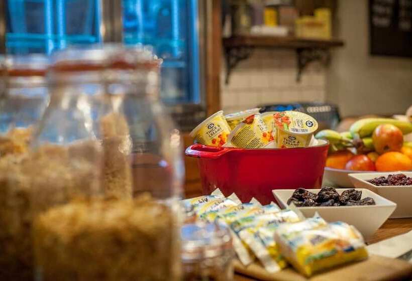 客栈  The Lion Wendlebury