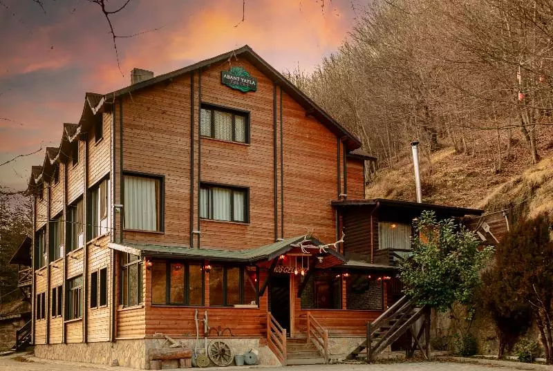 ホテル Abant Yayla Dagevi
