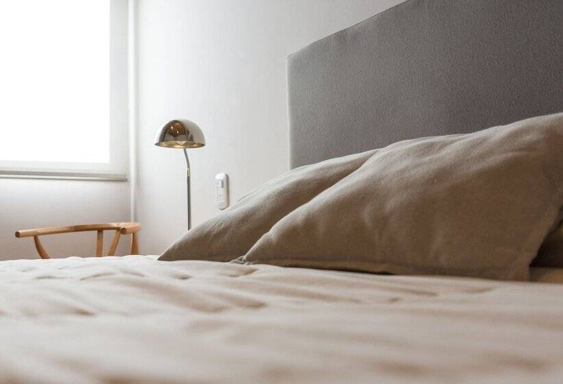 Hotel Azalea Luxury Lodge