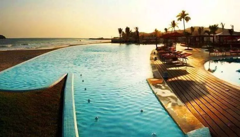 Hotelli Bay View Grand Marina 2br