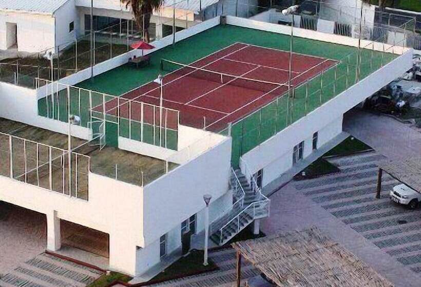 Отель Bay View Grand Marina 2br