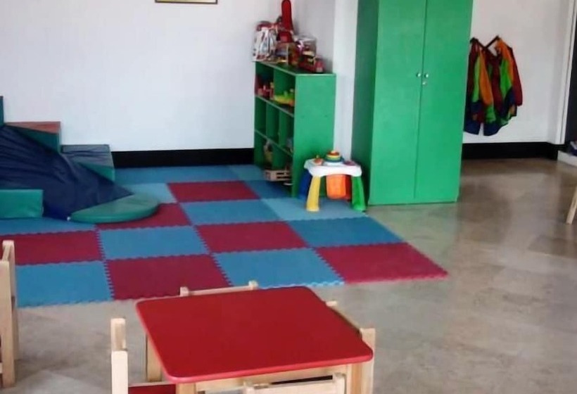 Отель Bay View Grand Marina 2br