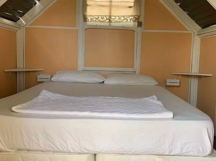 ホテル Can Mocamp