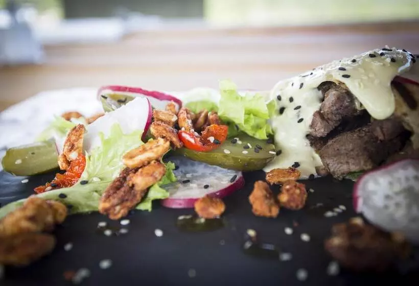 Hotelli Isilimela Game Lodge