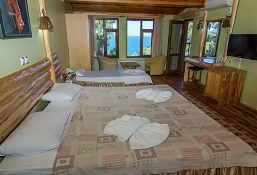 ホテル Kirazlar Garden