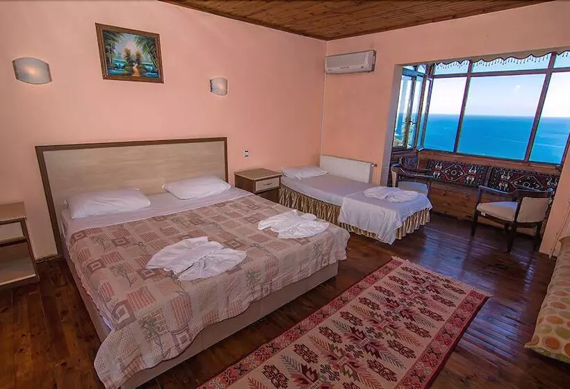 ホテル Kirazlar Garden