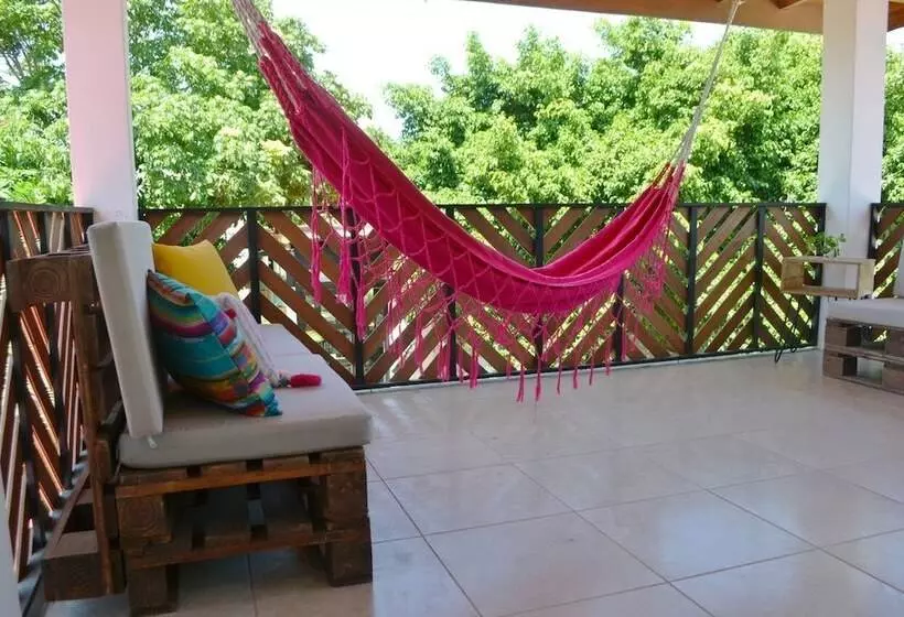 هتل Nao Beach House