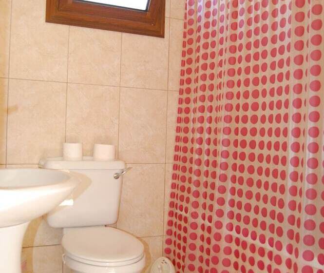 هتل Nicos & Olympia Apartments