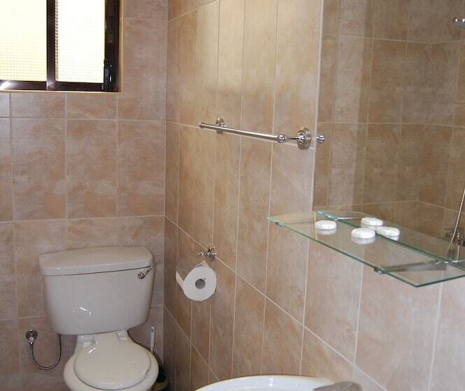 هتل Nicos & Olympia Apartments