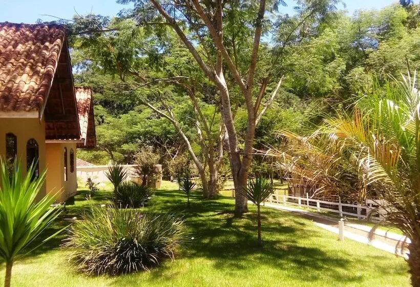 ホテル Pousada Villa Pinhal