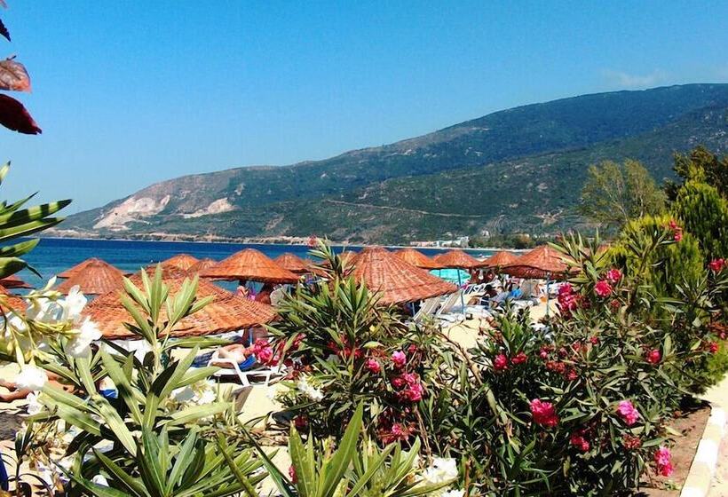 בית מלון כפרי Sare