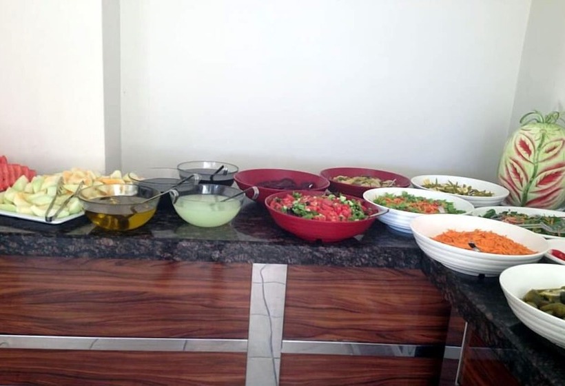 בית מלון כפרי Sare