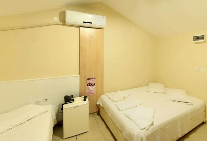 בית מלון כפרי Sare