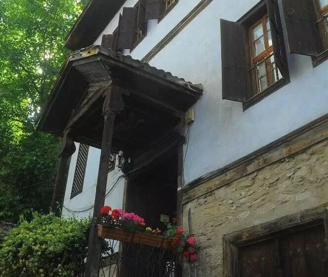 ホテル Selvili Kosk