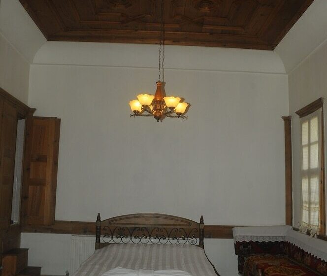 ホテル Selvili Kosk