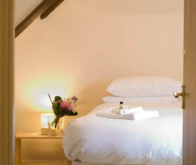 Hotelli Traquair Arms