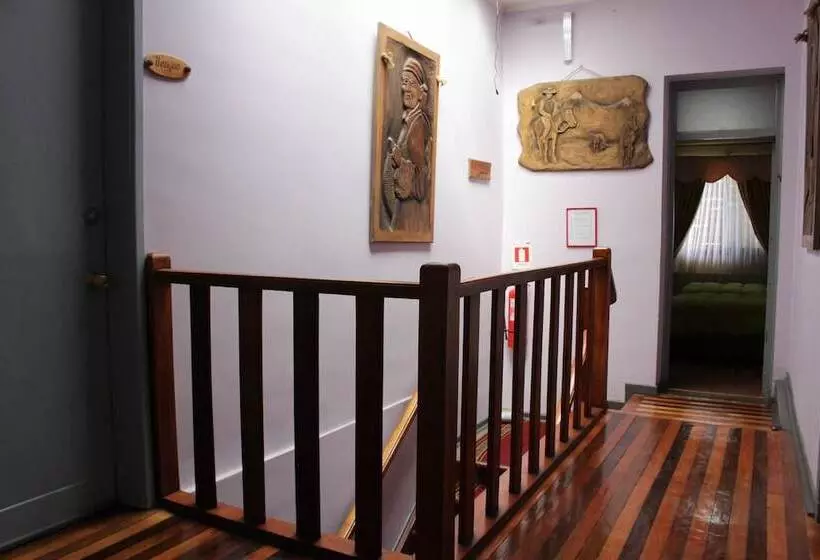 ホテル Ventura Chillan