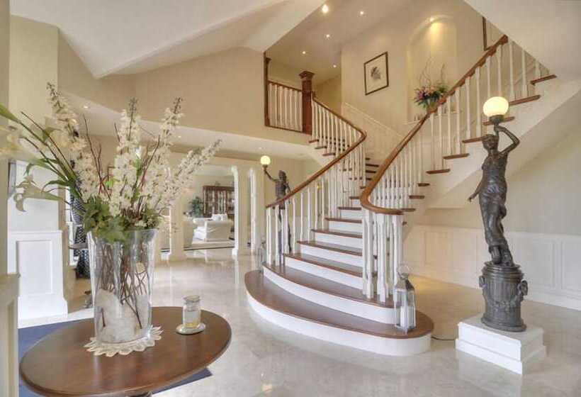 Lakeview Lodge Bed And Breakfast