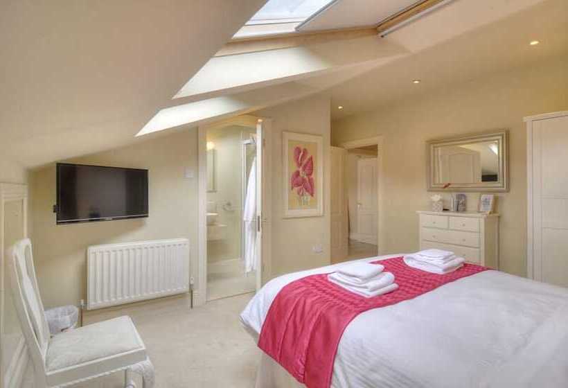 Lakeview Lodge Bed And Breakfast