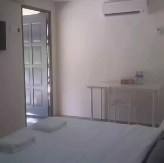 Majatalo Desa Retreat