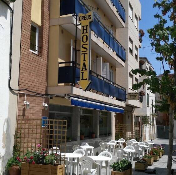 ペンション Hostal Creus