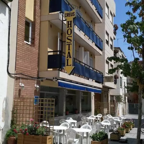 Majatalo Hostal Creus