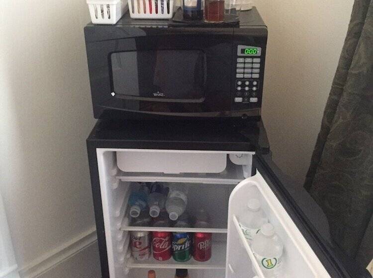 پانسیون John Thomas Bed And Bath