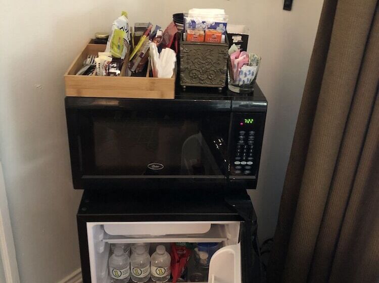 پانسیون John Thomas Bed And Bath