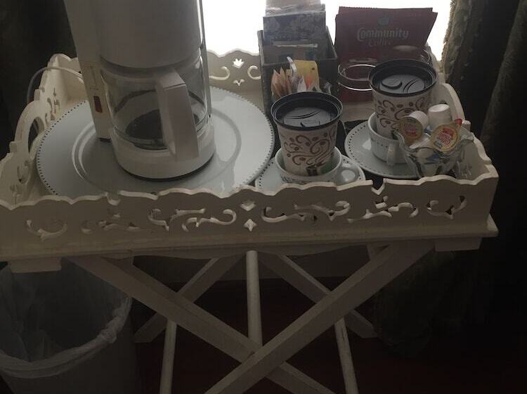 پانسیون John Thomas Bed And Bath