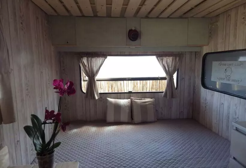 Majatalo La Cera Farm Camping B&b