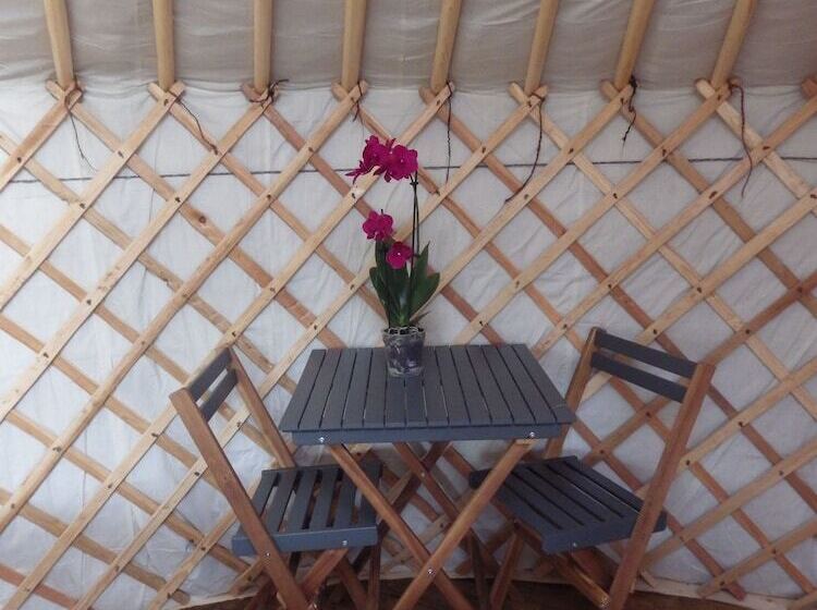 פנסיון La Cera Farm Camping B&b