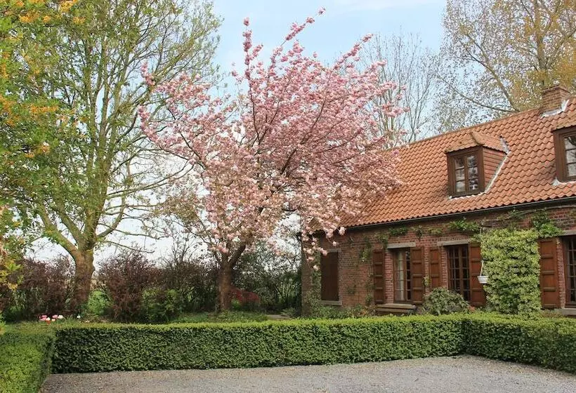 Majatalo Les Peupliers