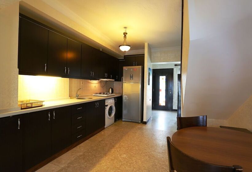 بنسيون Mercan Apart