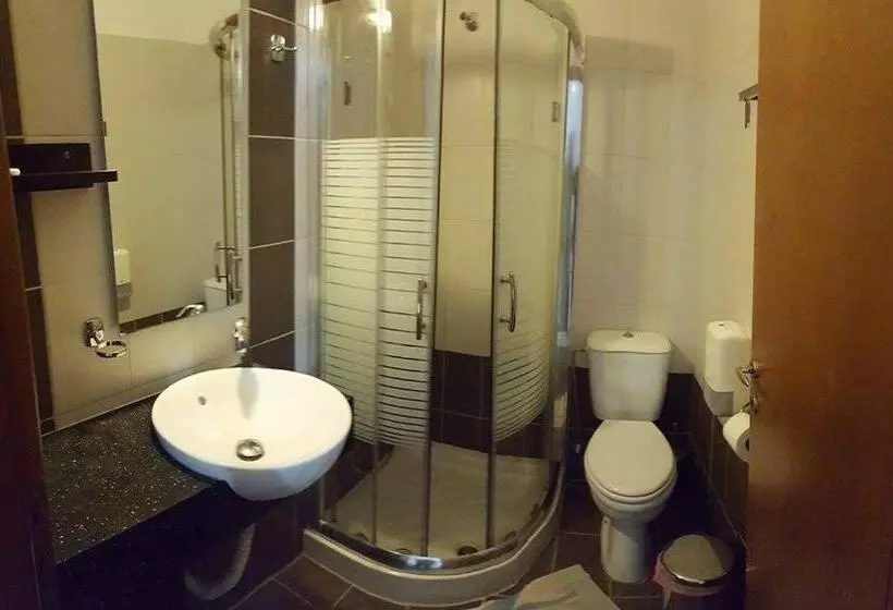 Majatalo Paralia Guest House