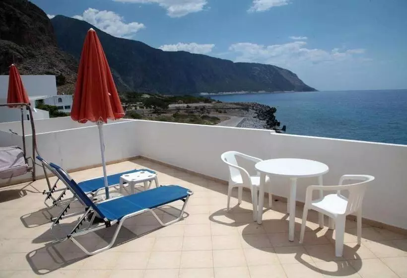 Majatalo Paralia Guest House