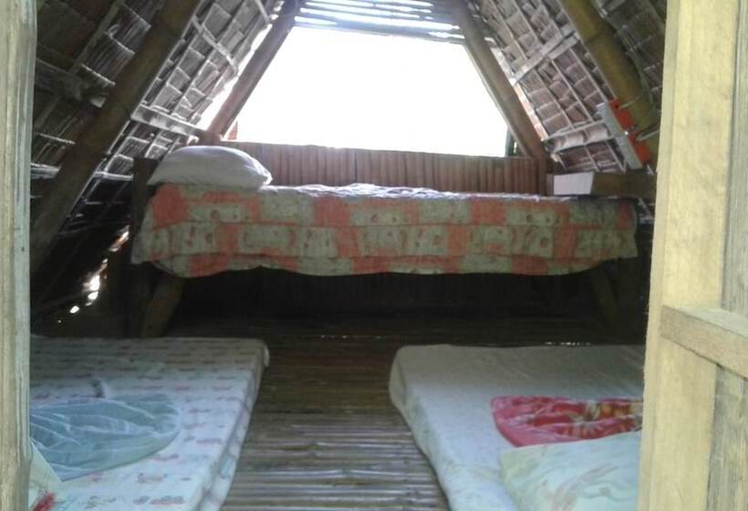 Treasure Isle Guesthouse Hostel