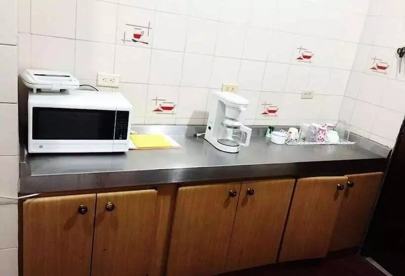 Bananas Hostel