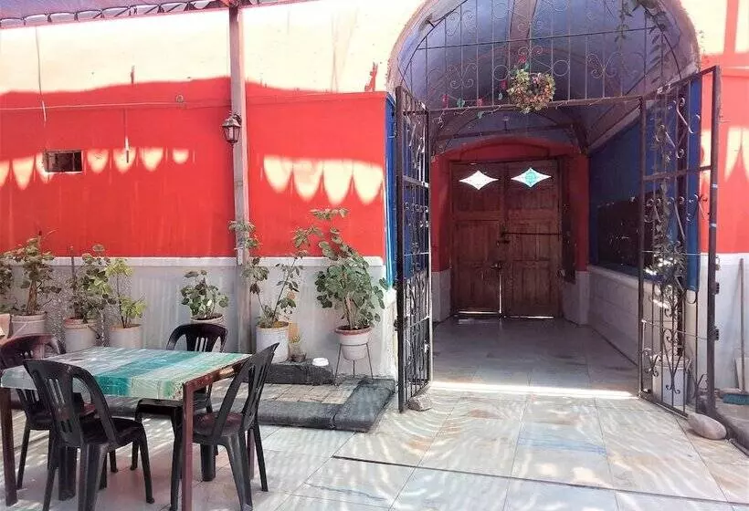 تختخواب و صبحانه Casona Moya